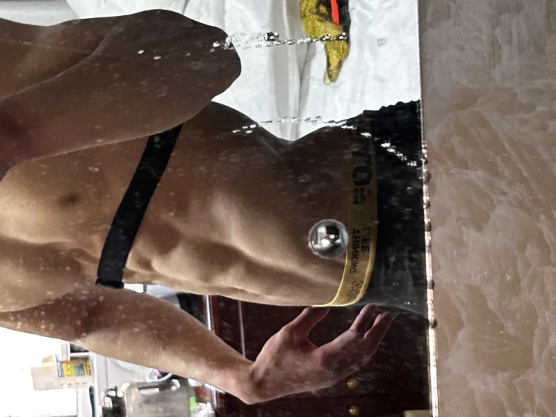 漂亮姐姐来哦可优惠_杭州男模鸭子