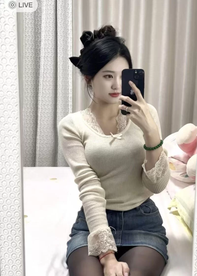 南京建邺区兼职00后丰满刚刚下海_南京外围小姐