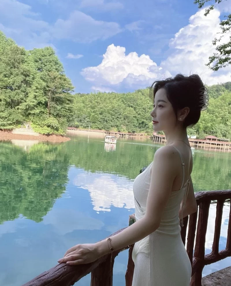 苏州市单亲宝妈为了生活偶尔兼职_苏州外围小姐