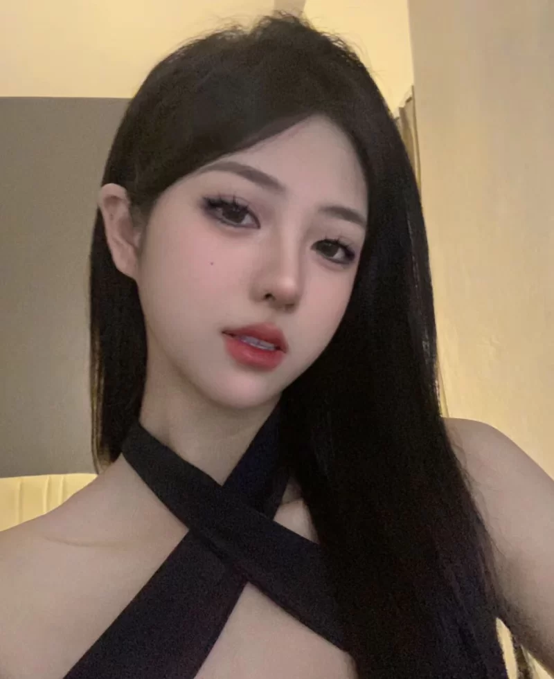 网红脸的小姐姐_闵行外围小姐