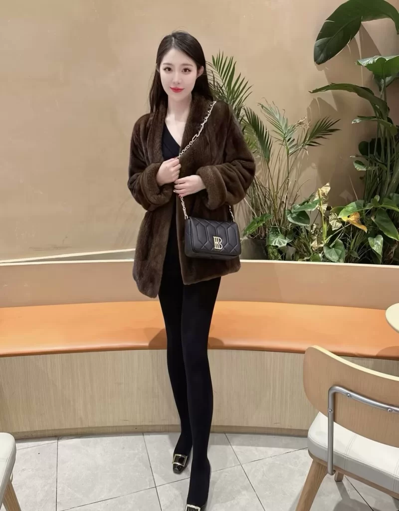 济宁03年嫩妹只上门_济宁外围小姐