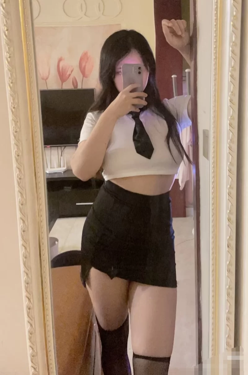 美艳淫娃小樱桃_南京外围小姐