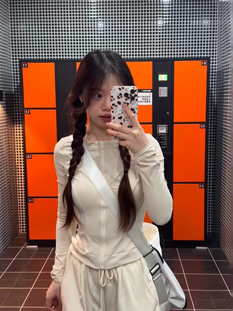 00后160-45小萝莉找保养_深圳美女找金主