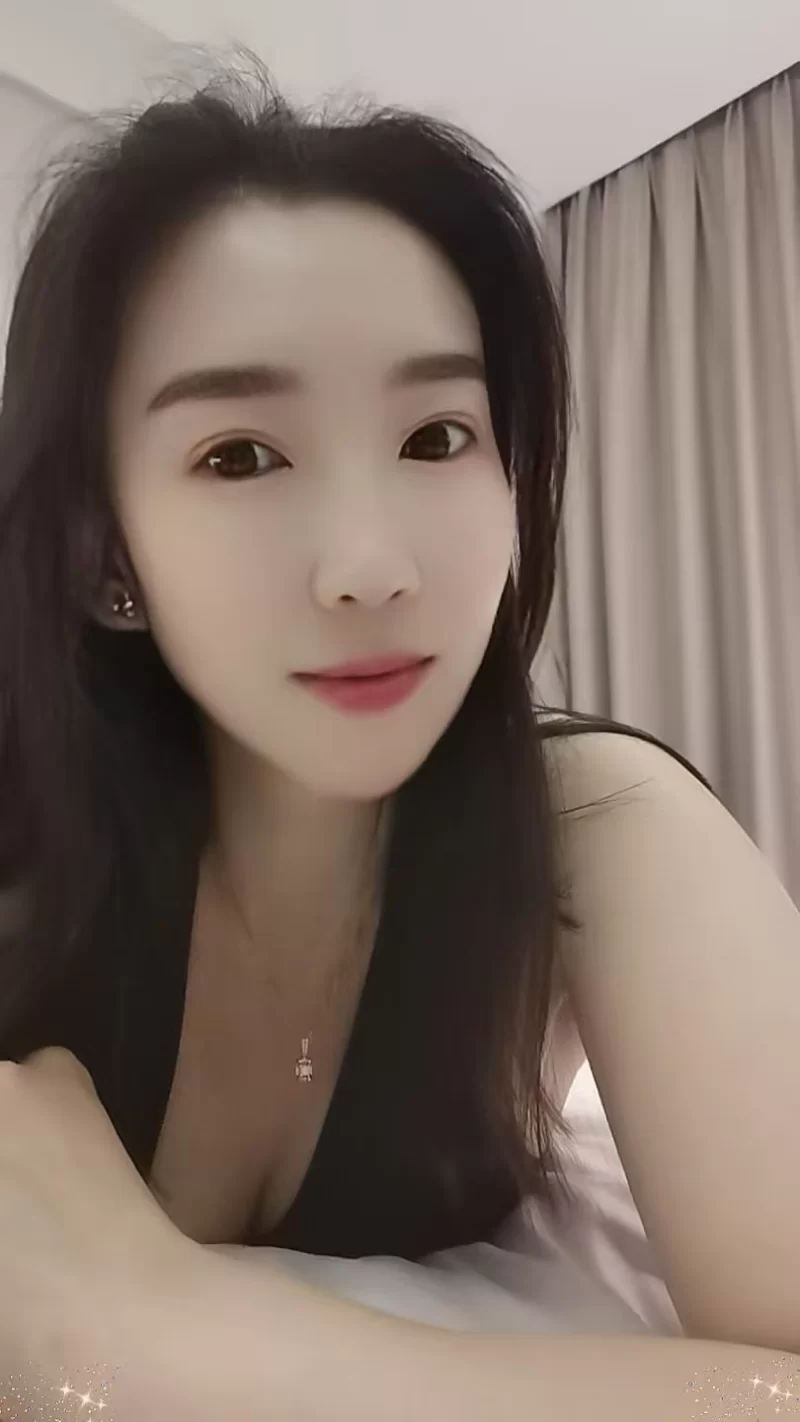 开发区风骚美少妇_大连外围小姐