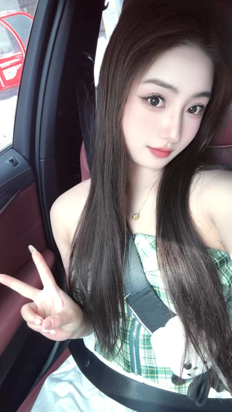 会上瘾的胸大御姐_杭州外围小姐