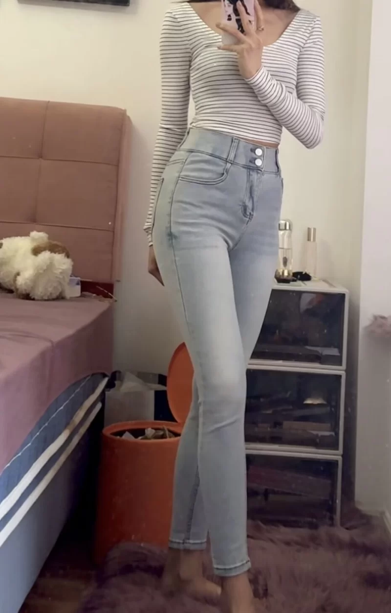 上海实力鸡头，有学生妹兼职_宝山外围小姐