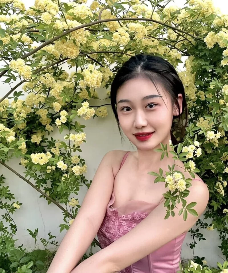 甜里透着骚的反差女_合肥外围小姐