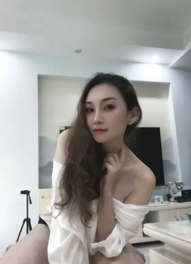 重庆星儿姐_市区外围小姐