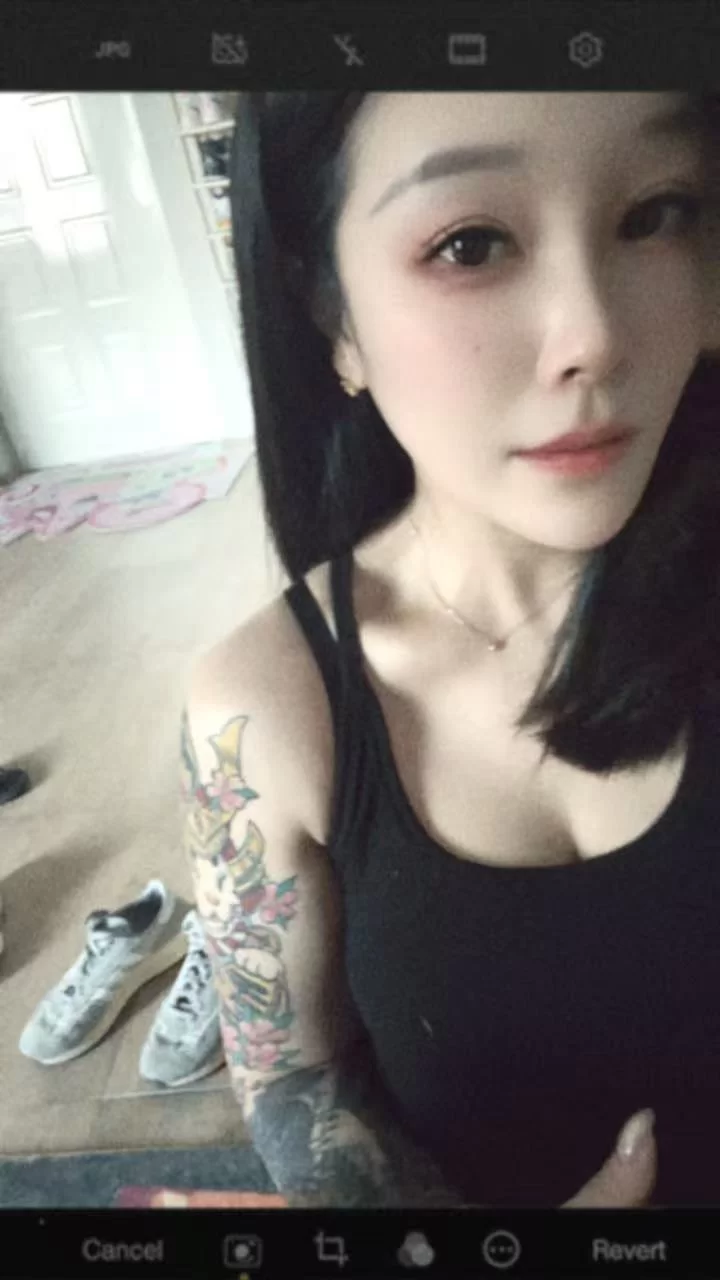 市北纹身美女_青岛外围小姐