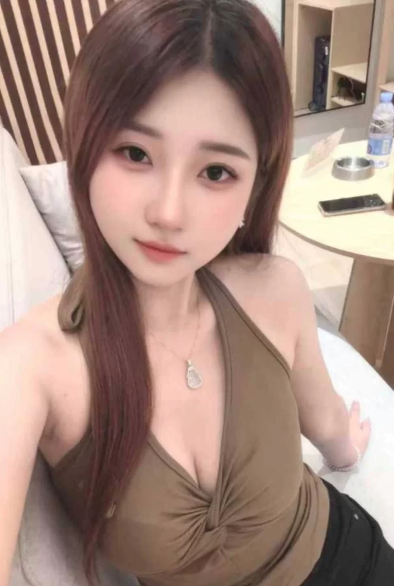 上海  白嫩小美女_杨浦外围小姐_老哥稳