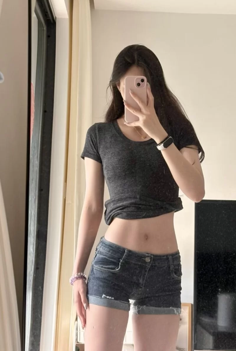 杭州一个实力妈咪，能玩到大学生_杭州外围小姐_老哥稳